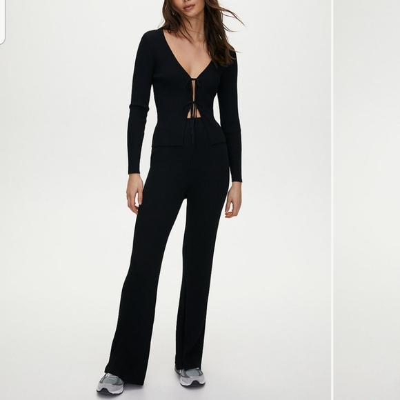 Aritzia Pants - Wilfred Free Alchemy Ribbed Flared Pants